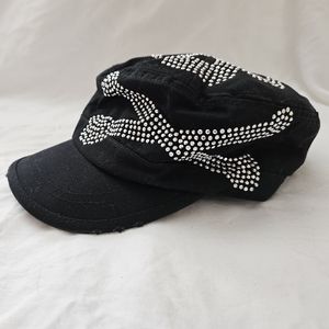 Skull & Crossbones Hat